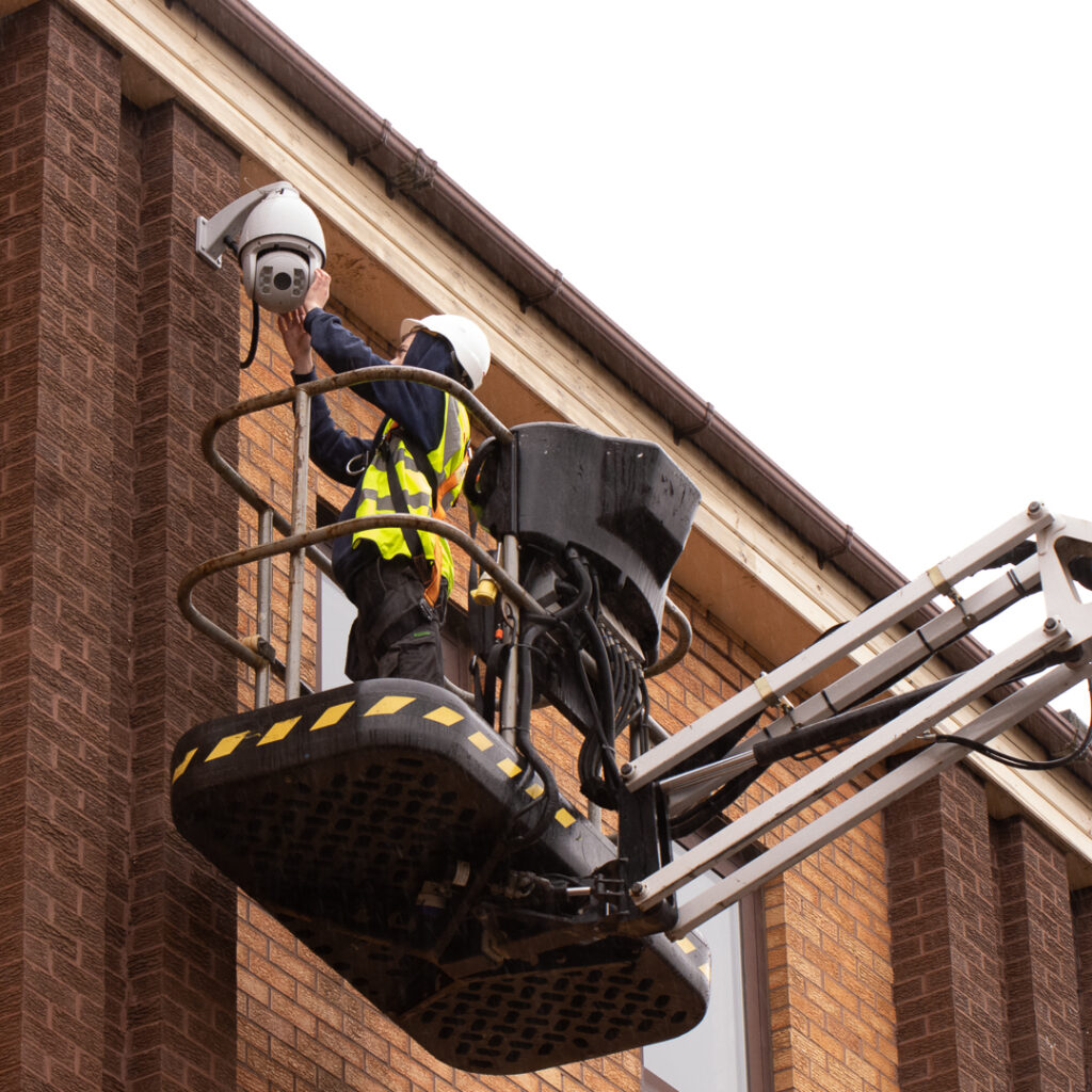 engineers-installing-cctv-camera