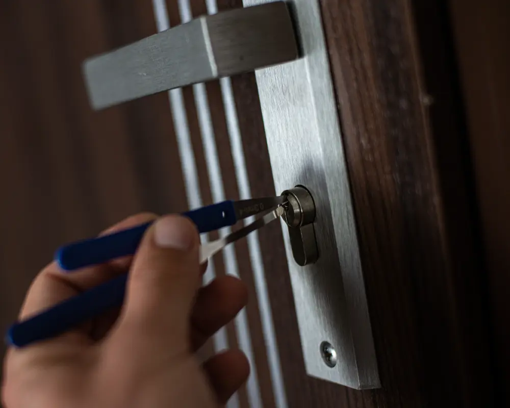 CCTV crime prevention: What Are the Advantages? 